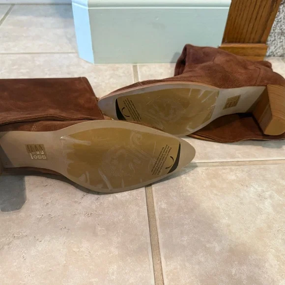 Free People Brown Suede Heeled Boots - Picture 7 of 9
